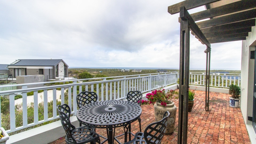 3 Bedroom Property for Sale in Birkenhead Western Cape